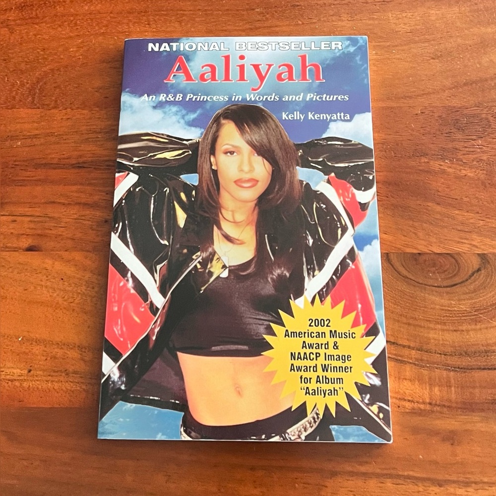 Aaliyah: An R&B Princess in Words & Pictures Book published in 2002